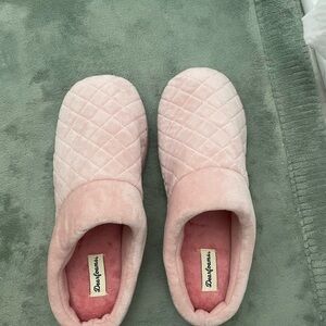 Pink Dearfoam Slippers